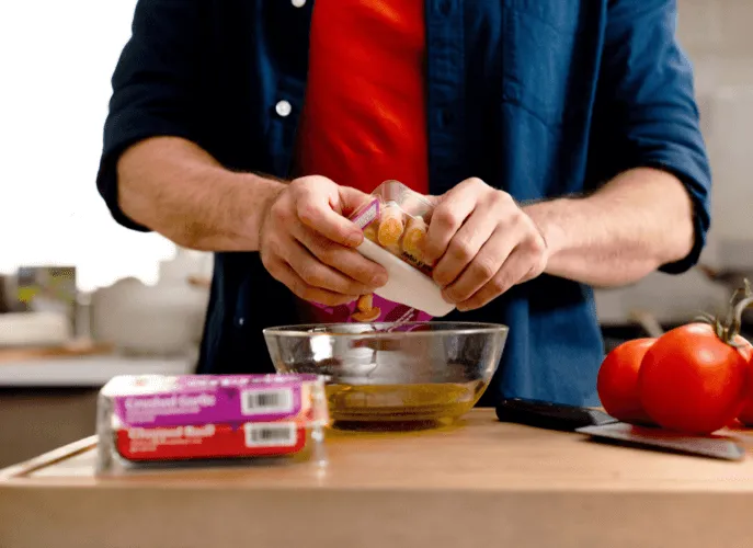 <p>Pop.</p>
<p>Drop.</p>
<p>Done.<sup>®</sup></p>
