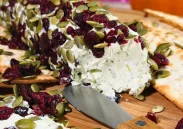 Dorot Gardens Garlic & Herb Cheese Log